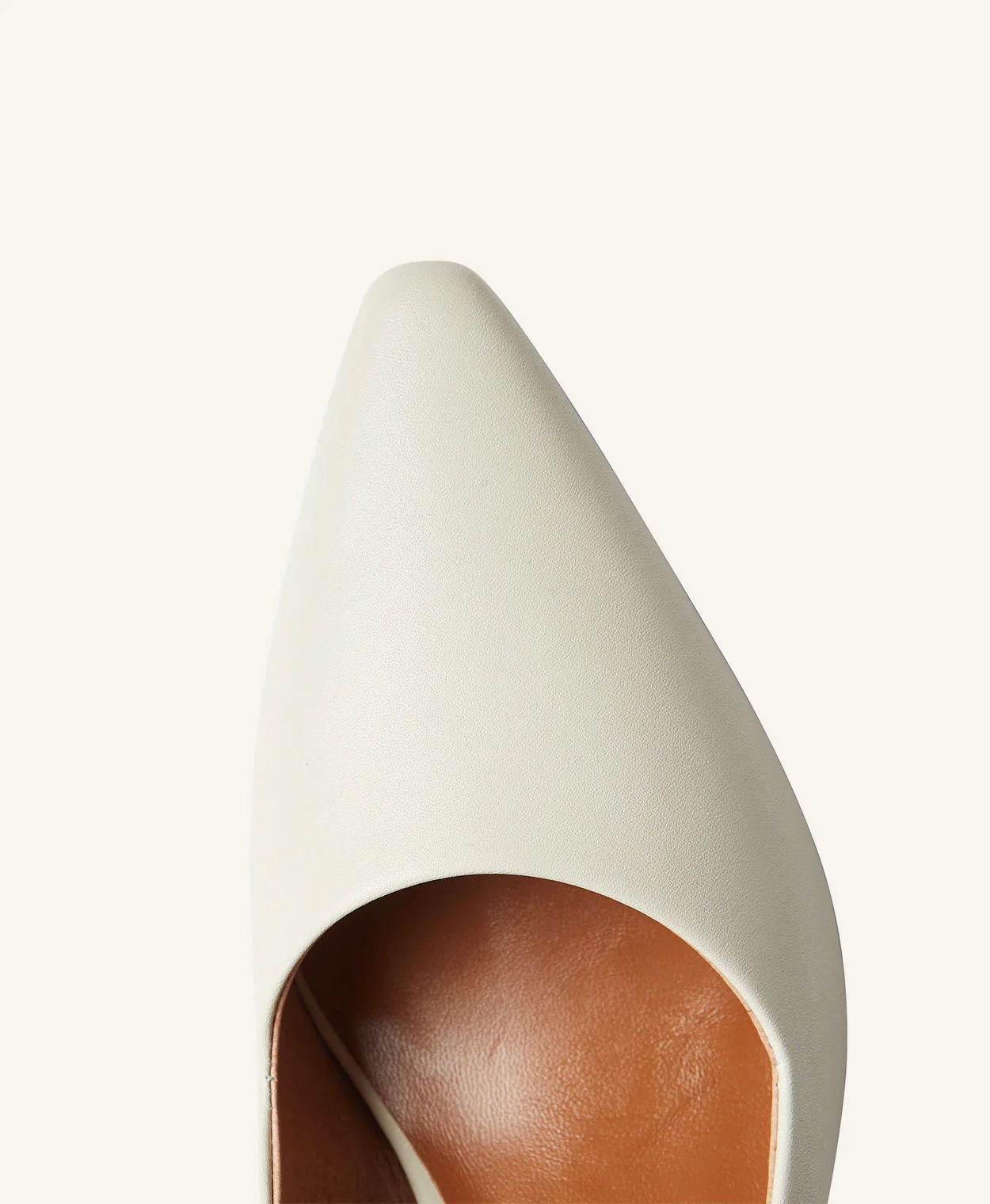 Miko Heel - Image 5
