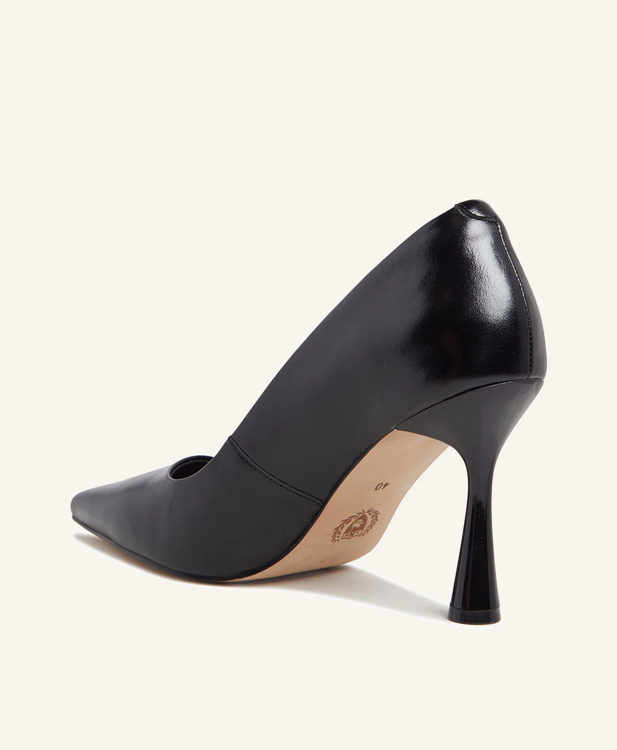 Minty Heel - Image 6