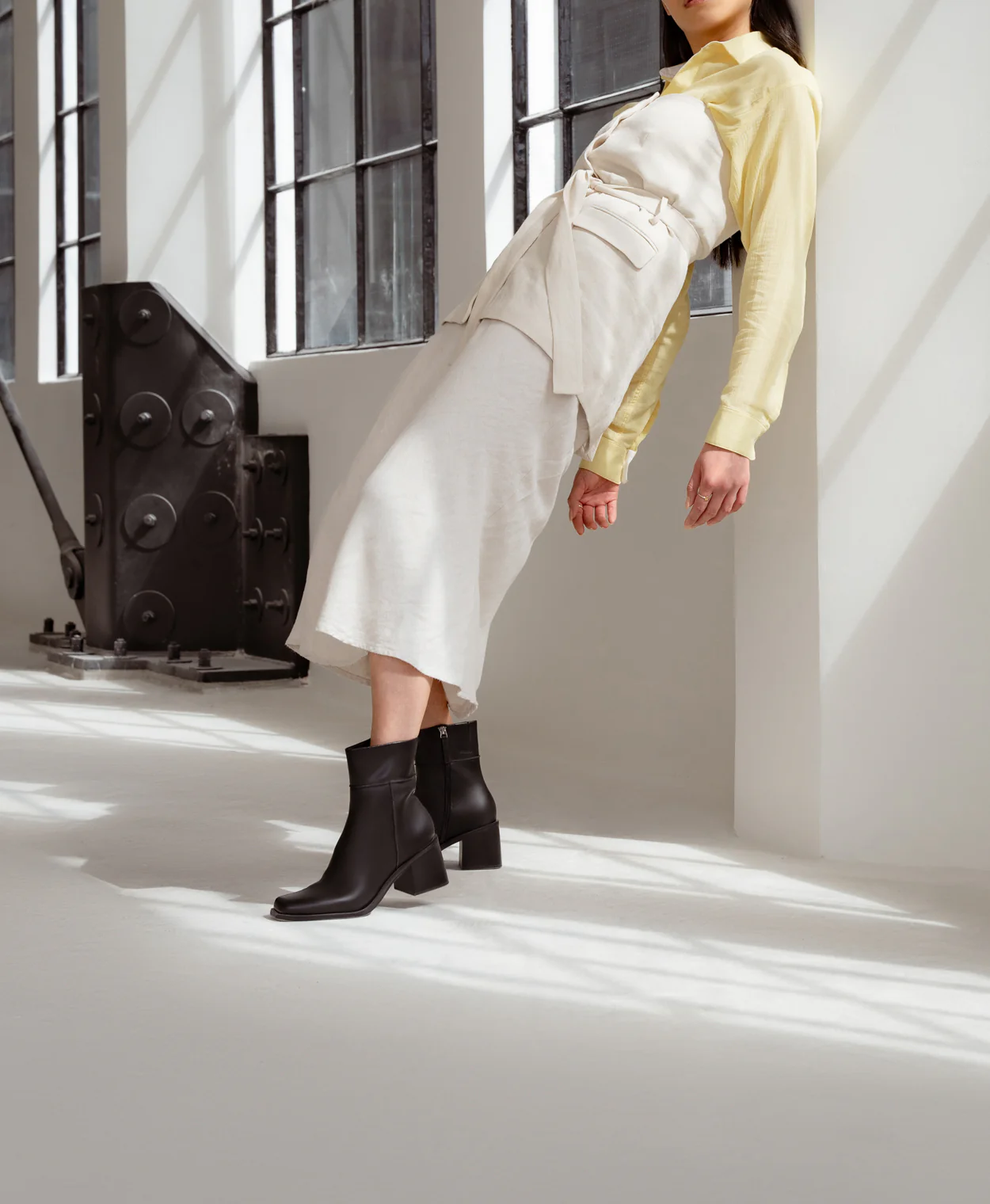 Nala Ankle Boot - Image 4
