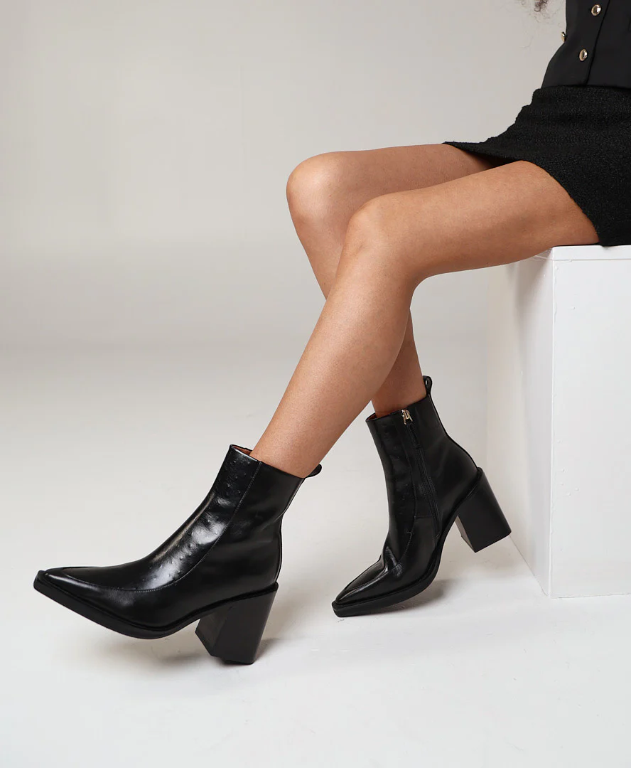 Santiago Ankle Boot - Image 2