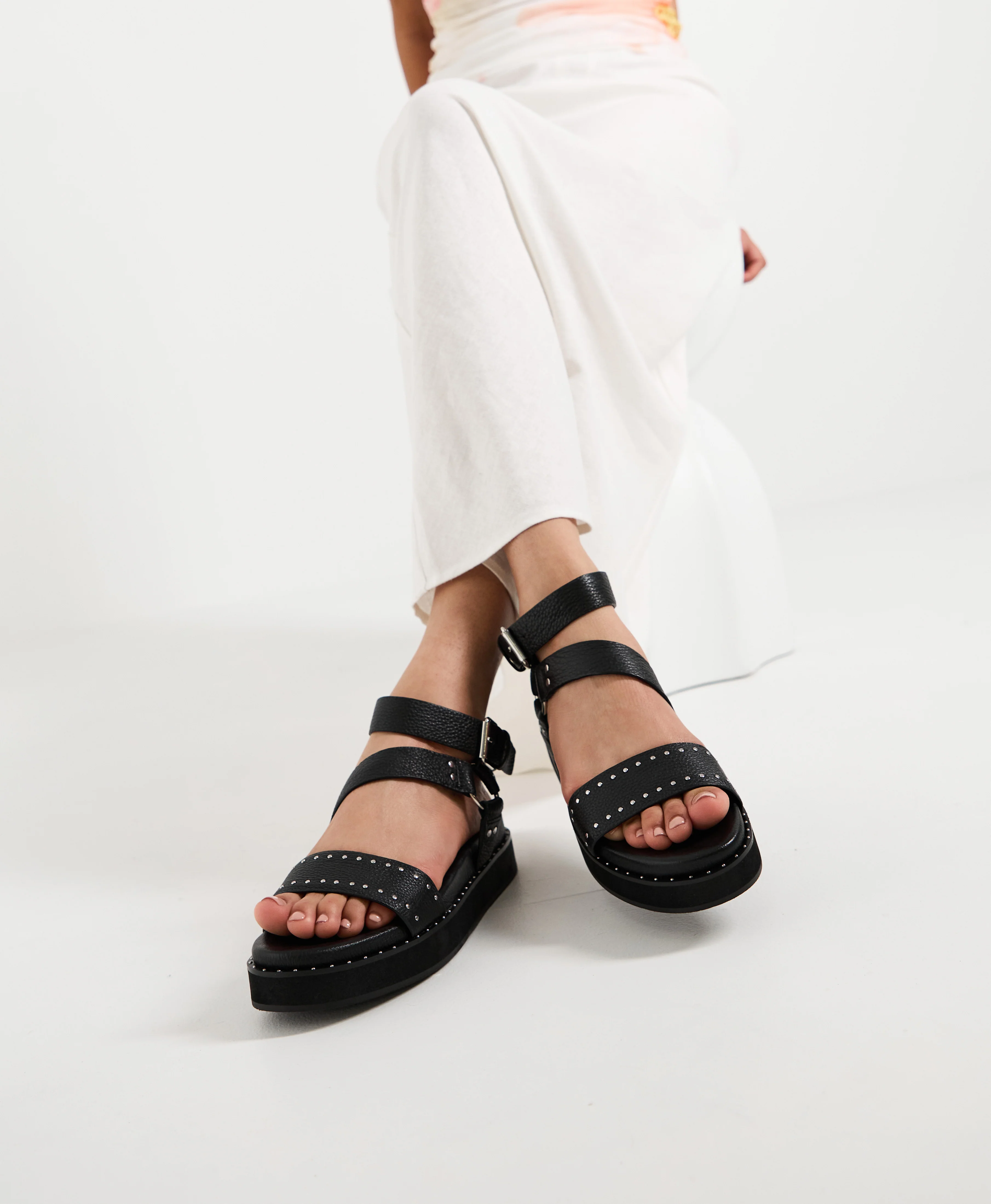 The Phoebe 2 Sandal - Image 2